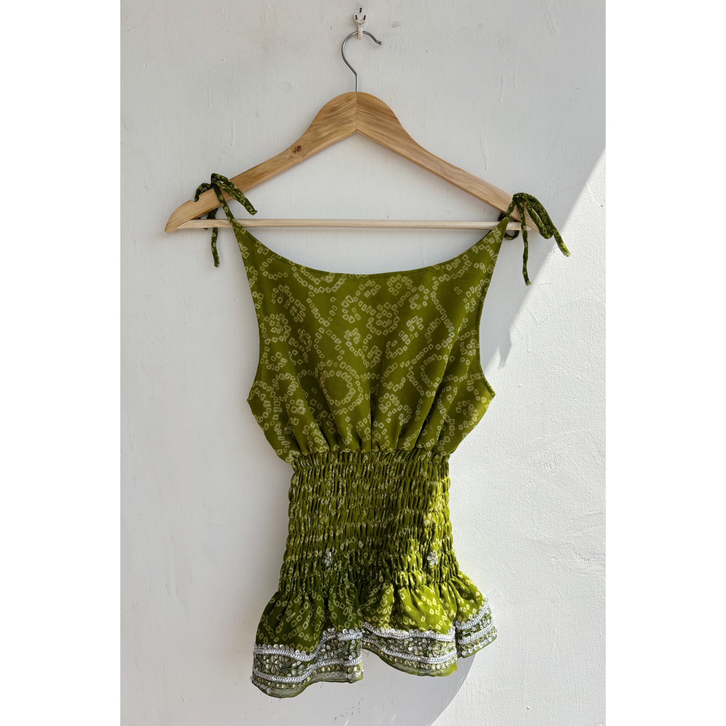 Green bandhani top