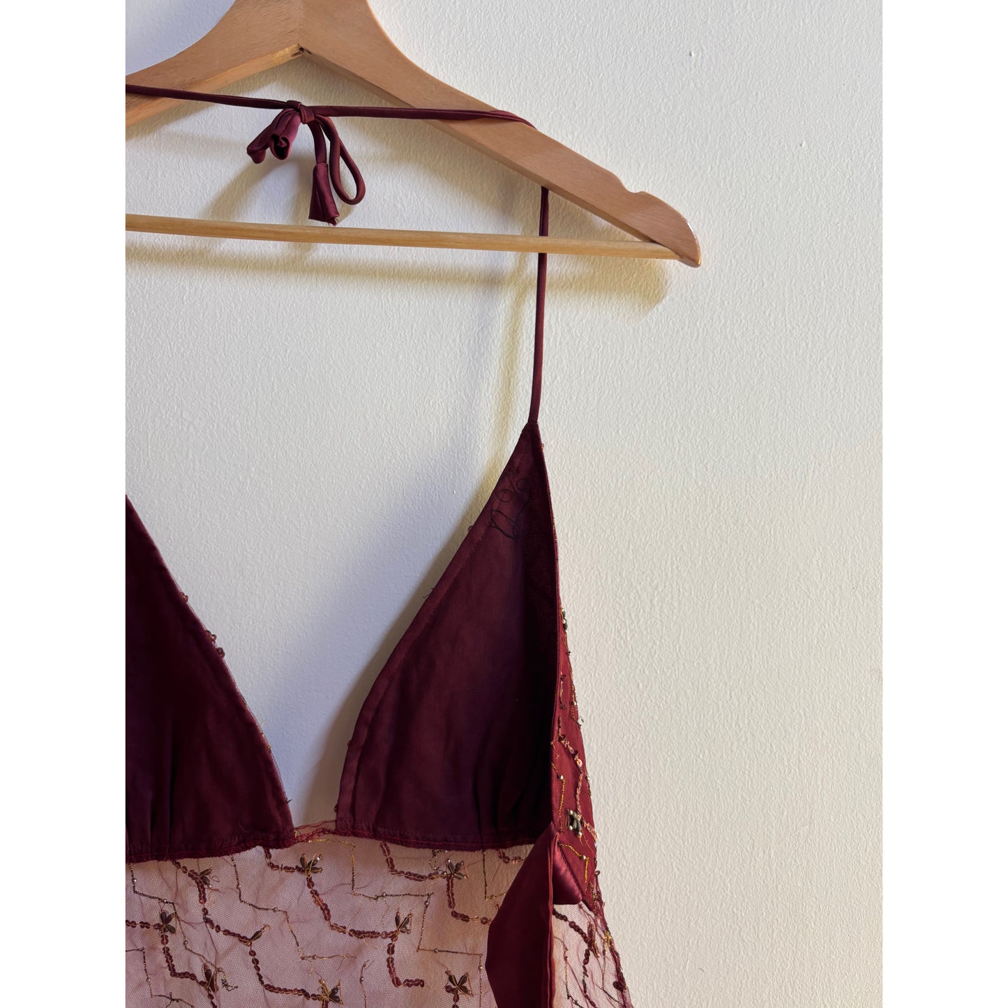 Vintage allure tie embroidered top