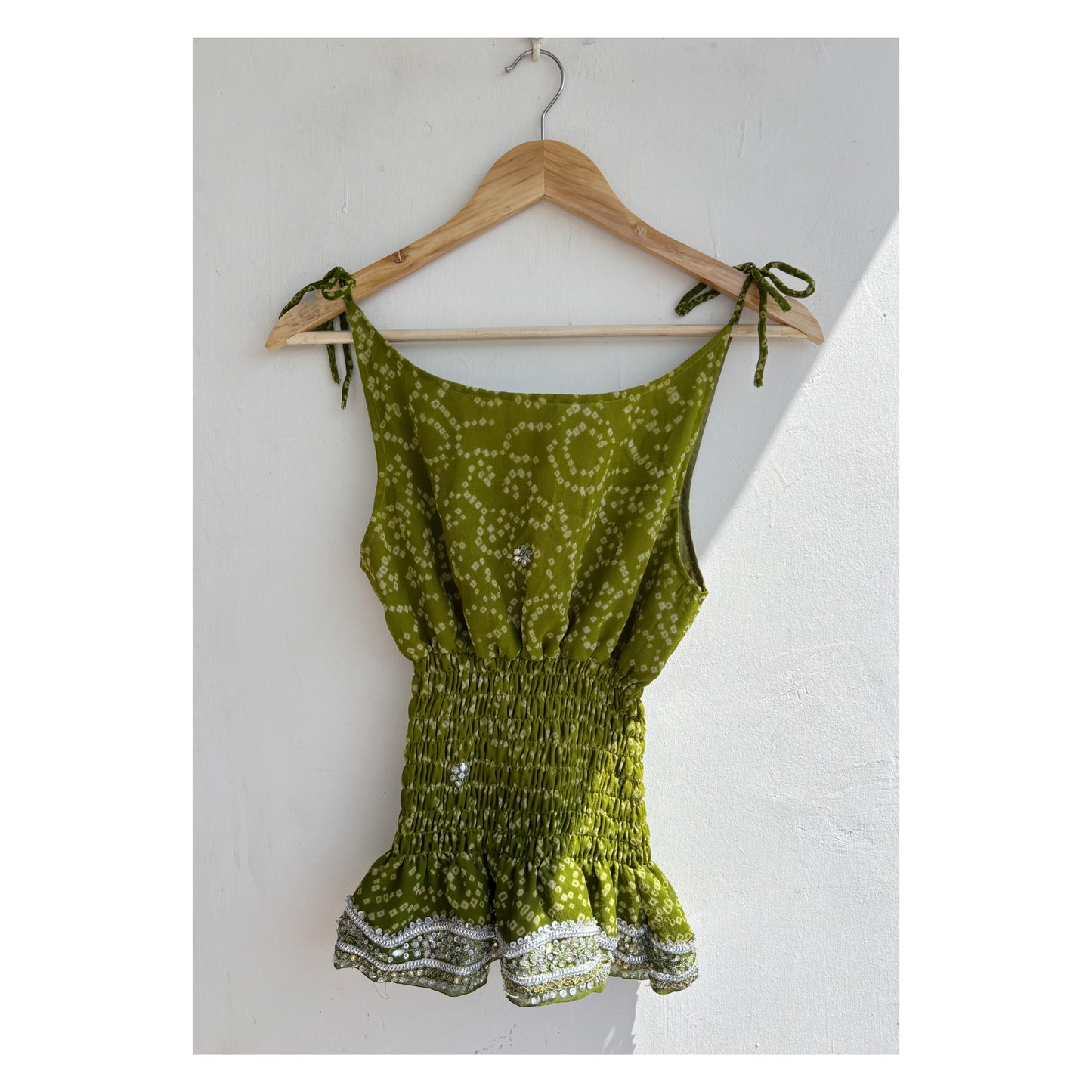 Green bandhani top