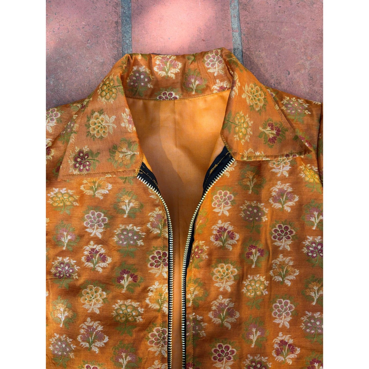 Rust floral with paisley pockets