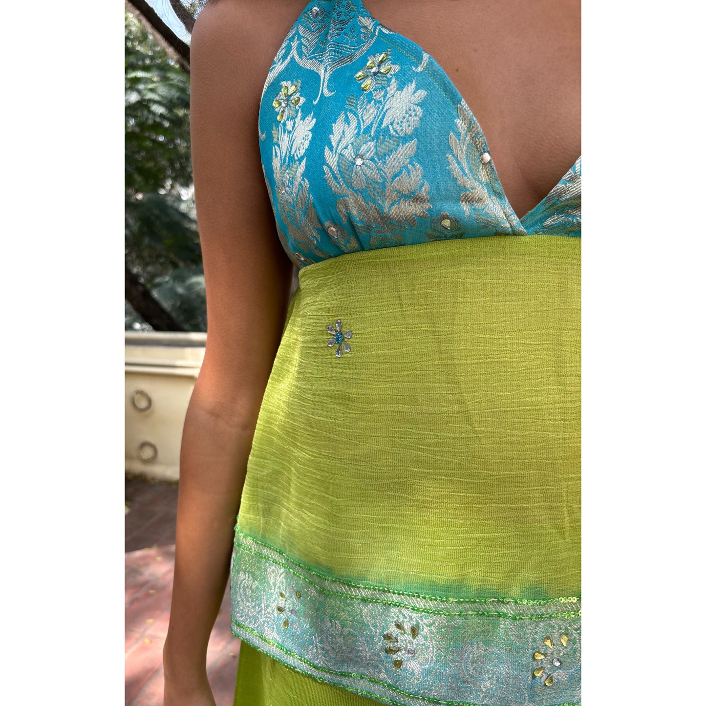 Dual tone exquisite set