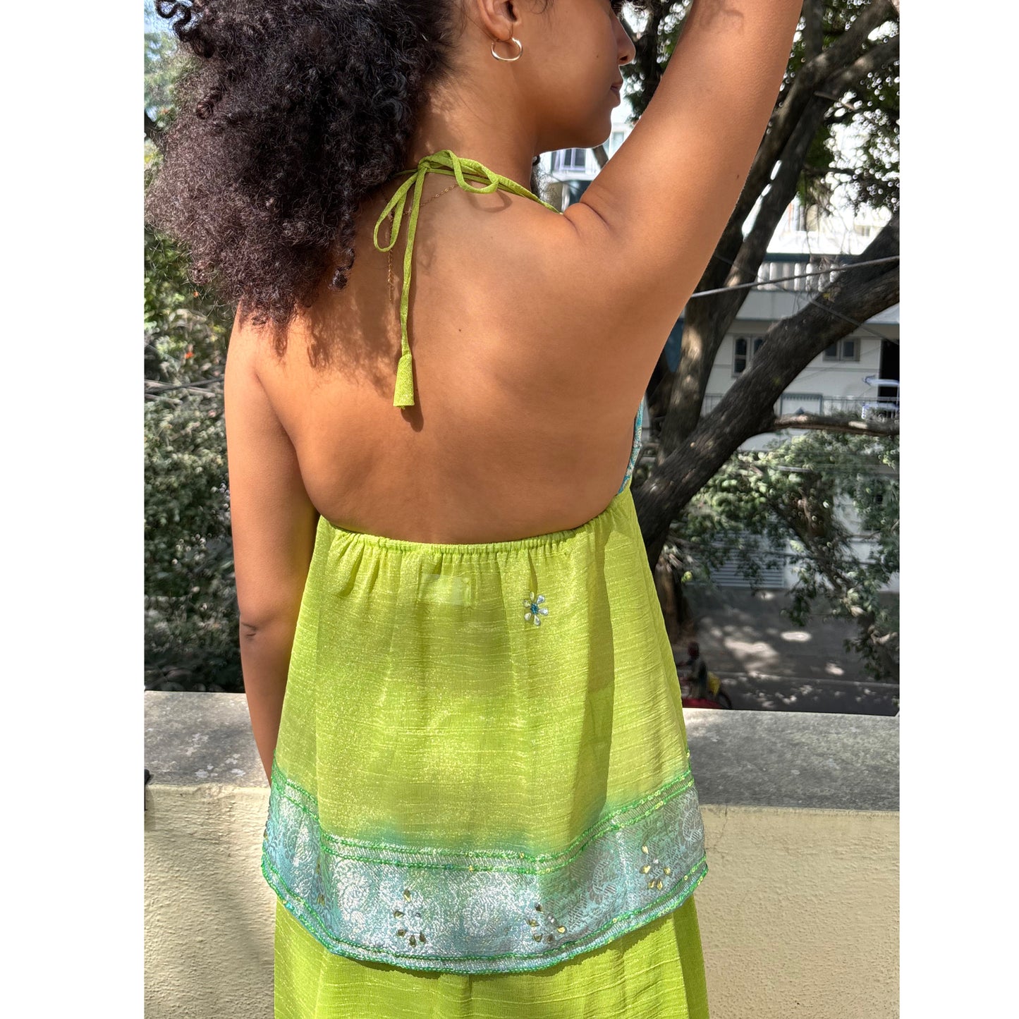 Dual tone exquisite set