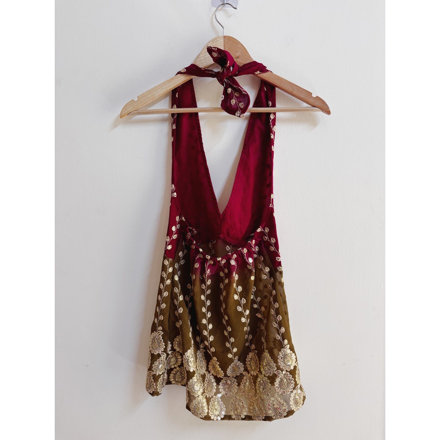 Dual tone red and green halter neck top