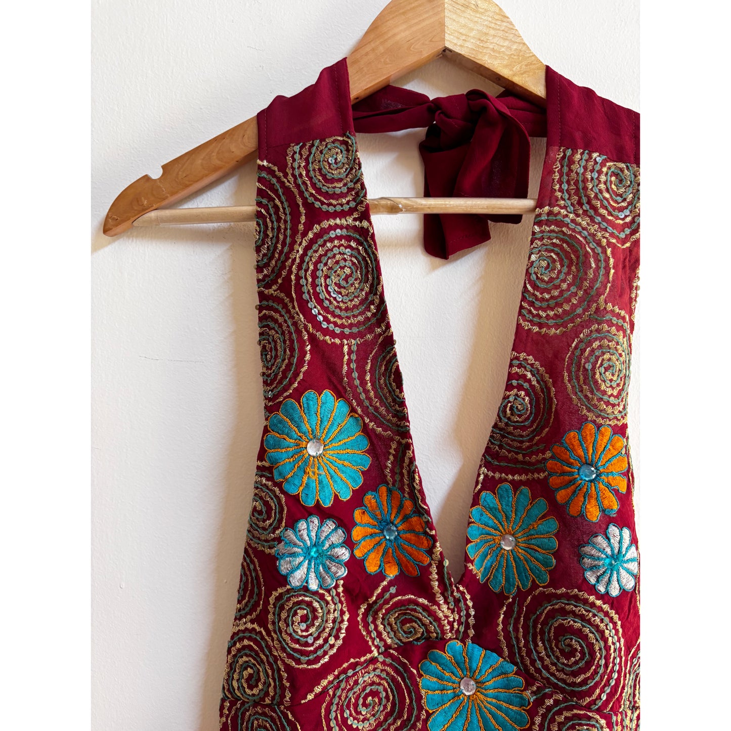 Floral beauty! Fully sequins top