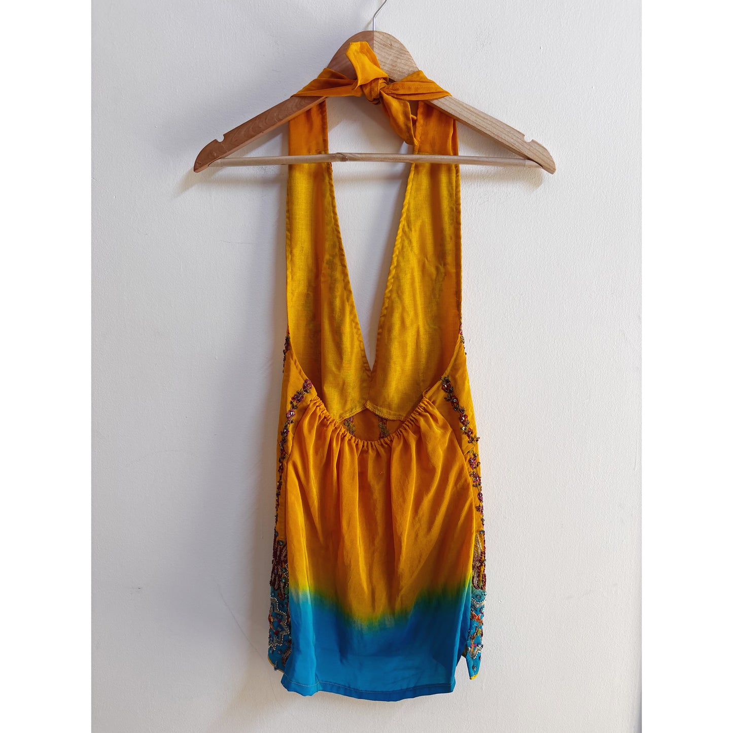 Yellow blue katdana work top