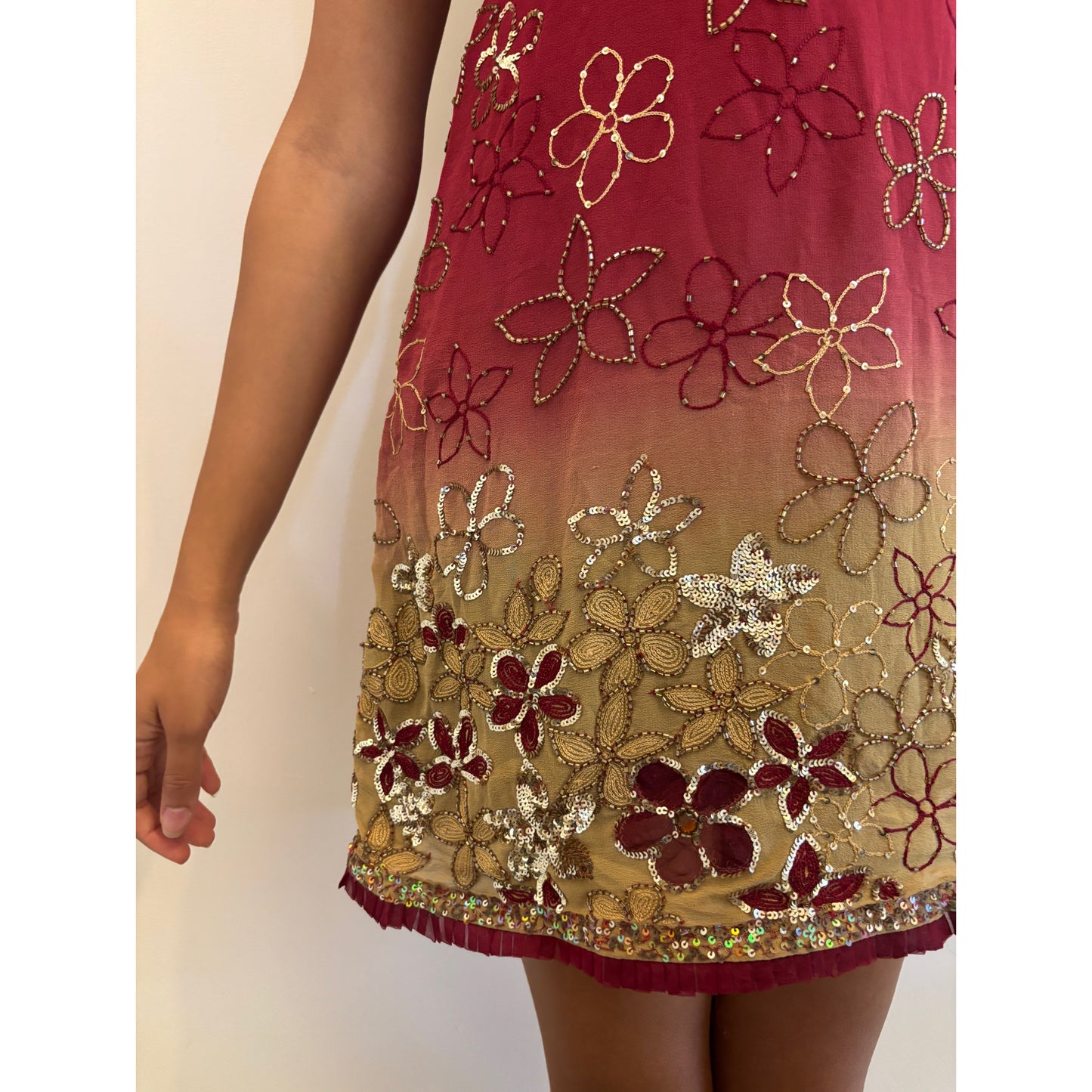 Red beige vintage motif dress