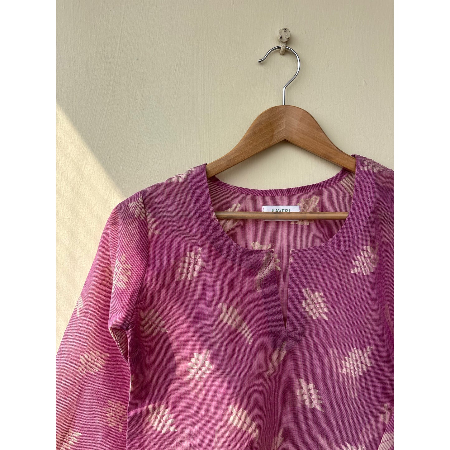 Pink baroque border kurta