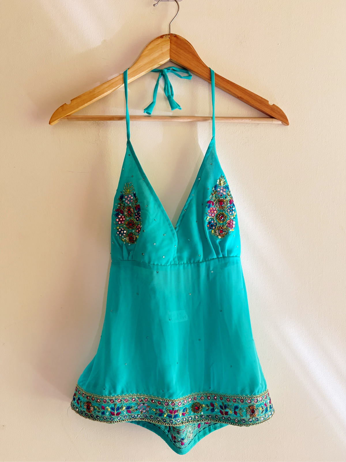 Rama hand embroidery halter neck top