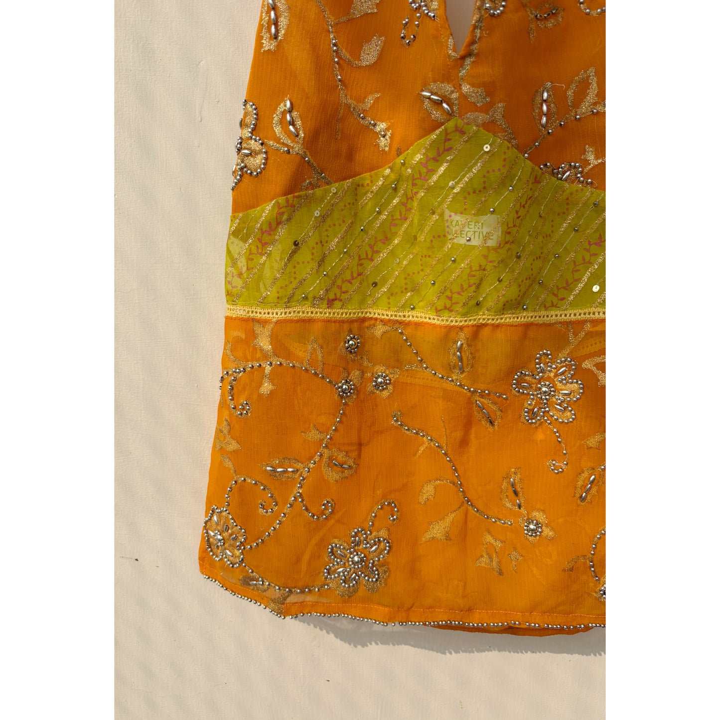 Roshni dual tone celestial top