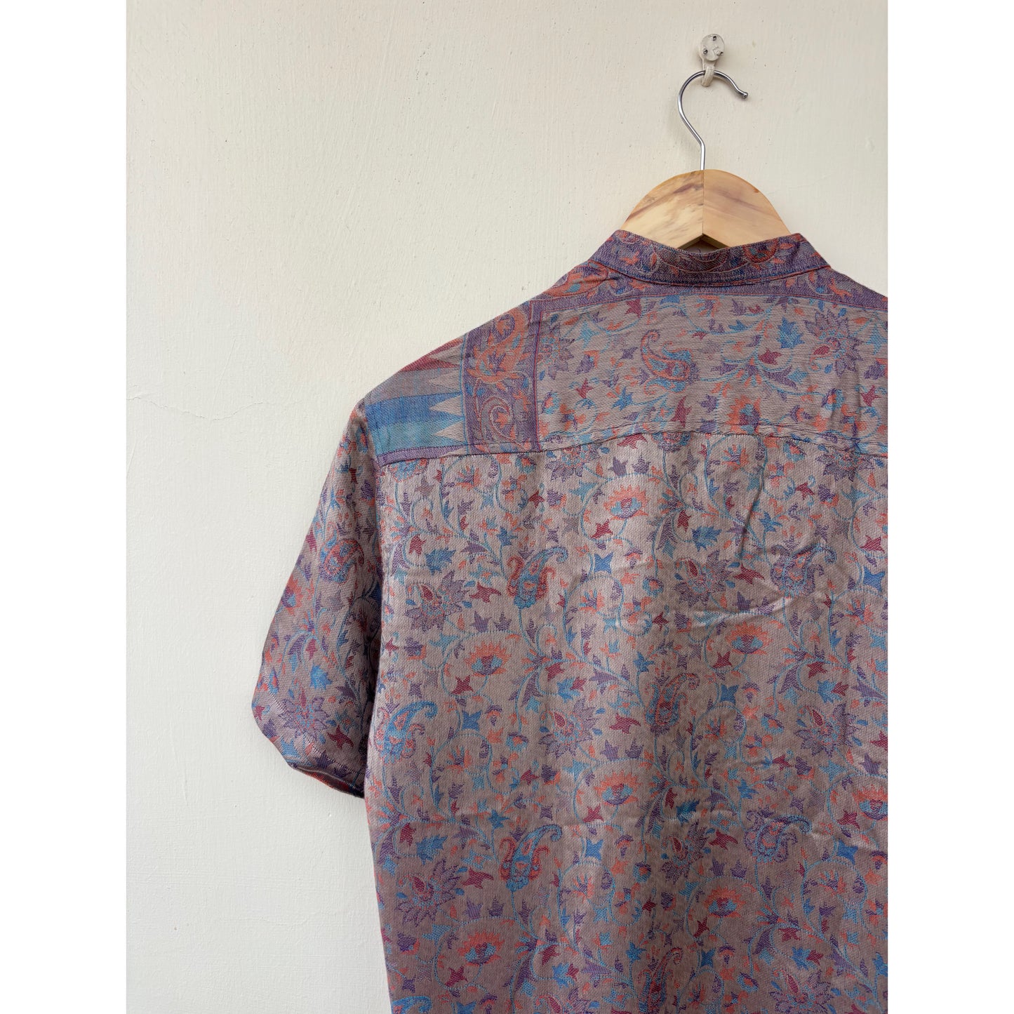 Paisely mughal motif shirt