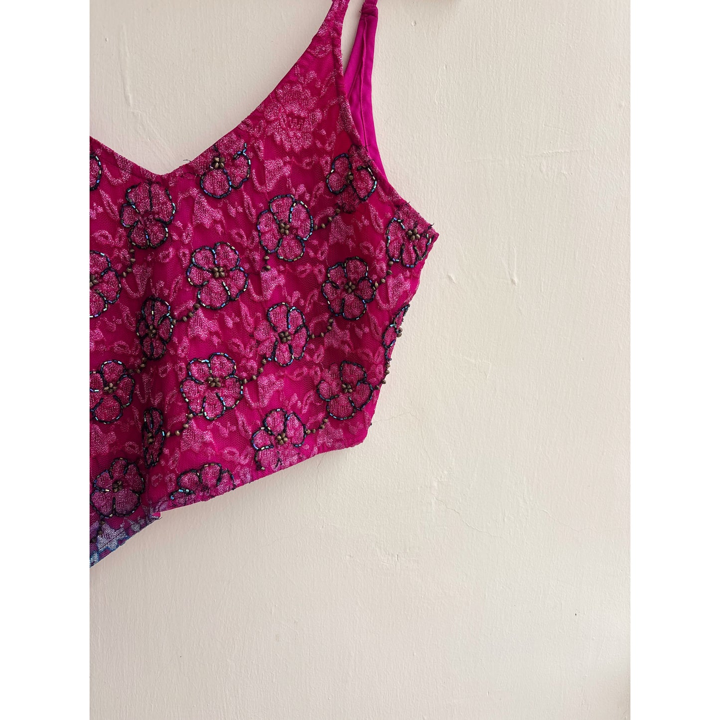 Dual tone lacey set with hand beaded work