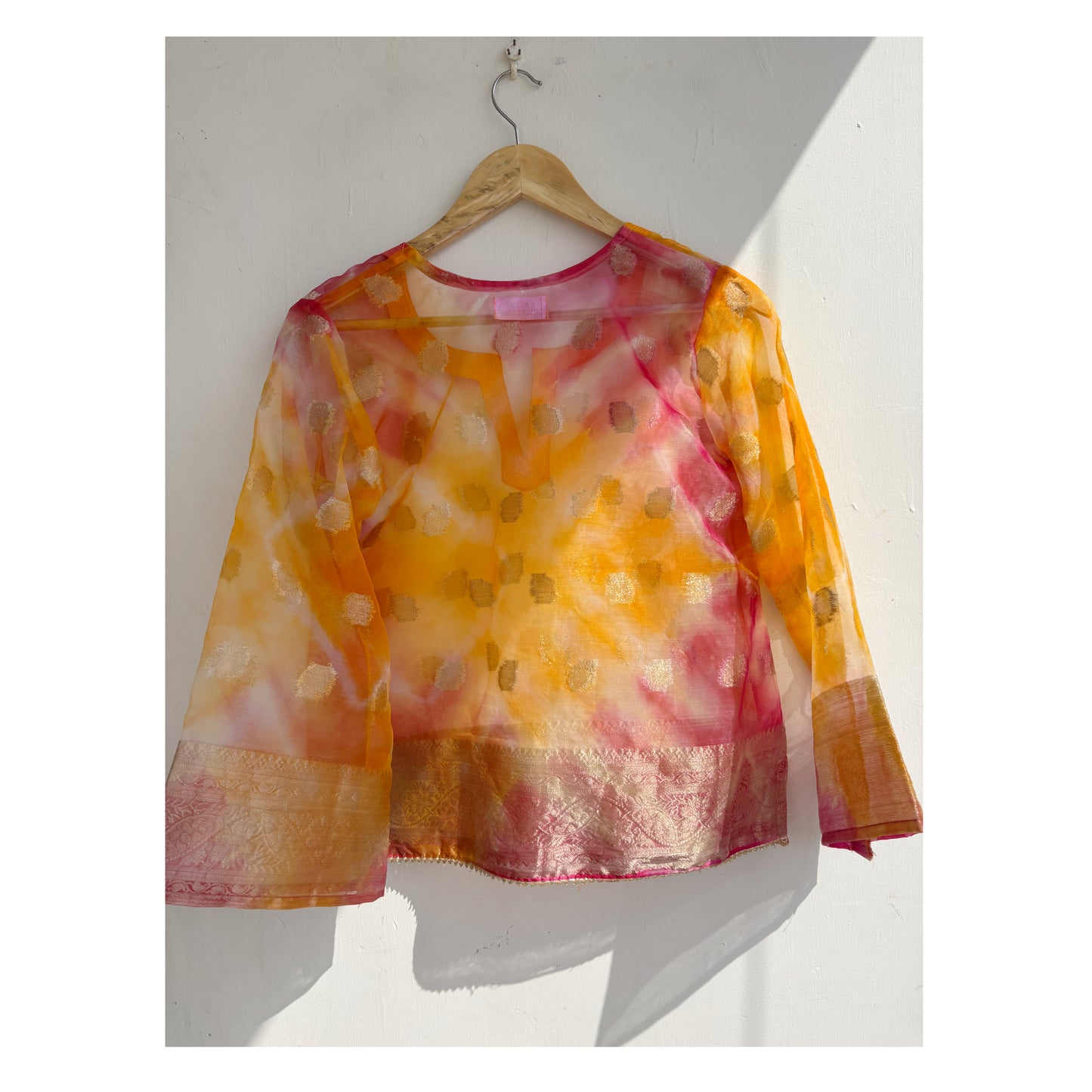 Rangeen short kurta