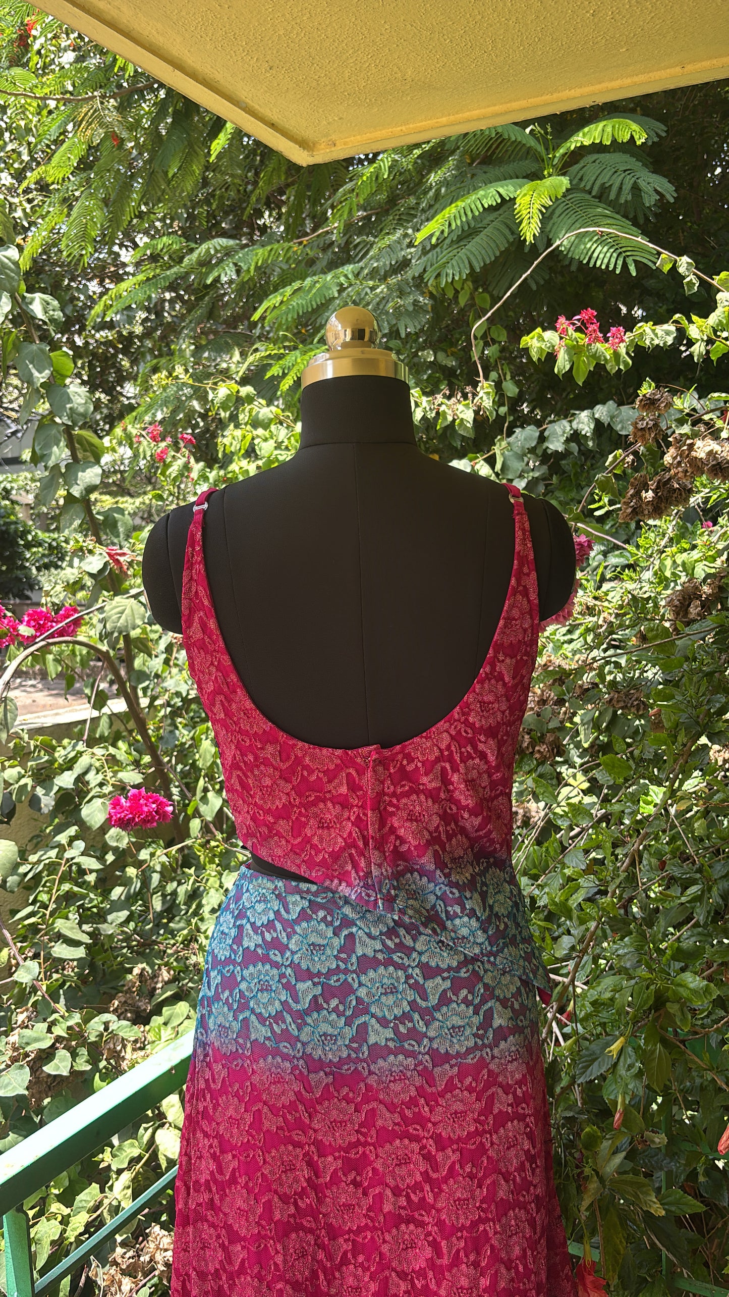 Dual tone lacey set with hand beaded work