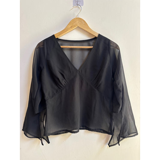 Timeless black top