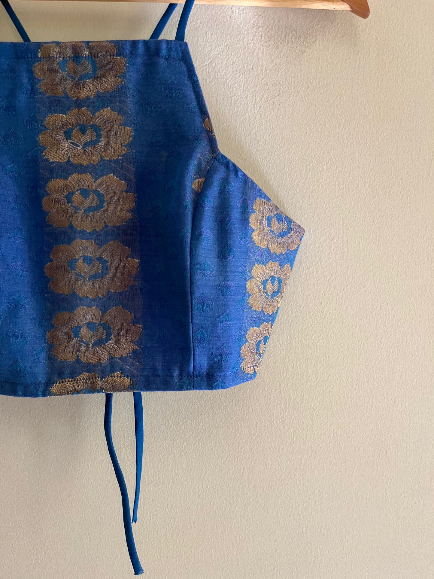 Devi I | Bralette | criss cross back